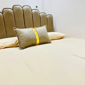 Hotel 64